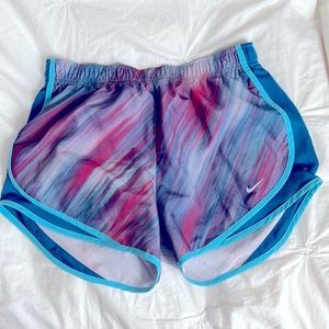 Nike Tempo running shorts Size M blue/red